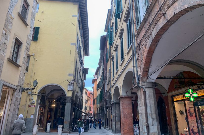 Borgo Stretto